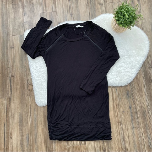 Thyme Maternity Tops - ⭐️2/$15⭐️ SzM Thyme Maternity Nursing/Pregnancy Tunic